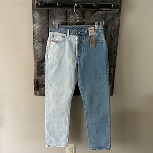 New w/Tags Women's Levi's 501 Two Tone Button Fly Jeans